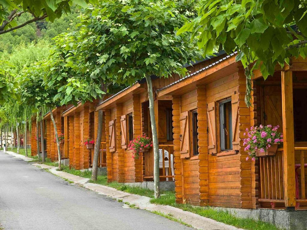 Camping Valle De Tena Sabiñánigo Cameră foto
